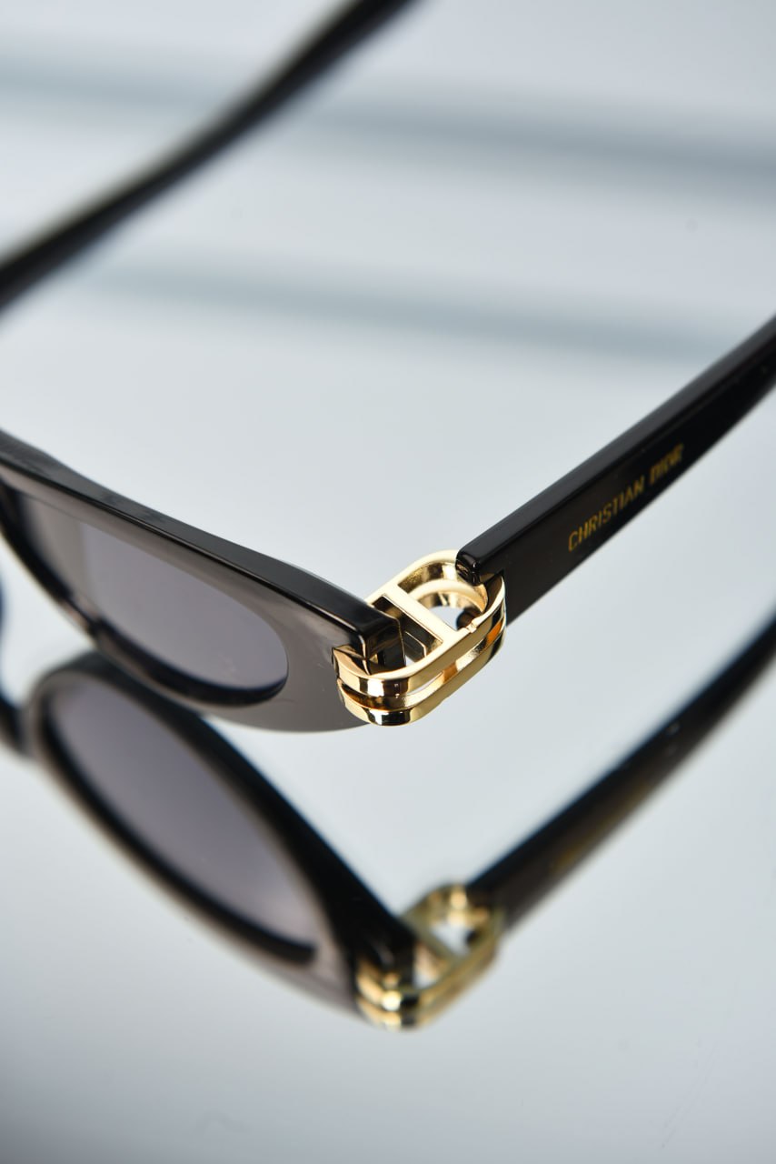 CD - Sunglasses