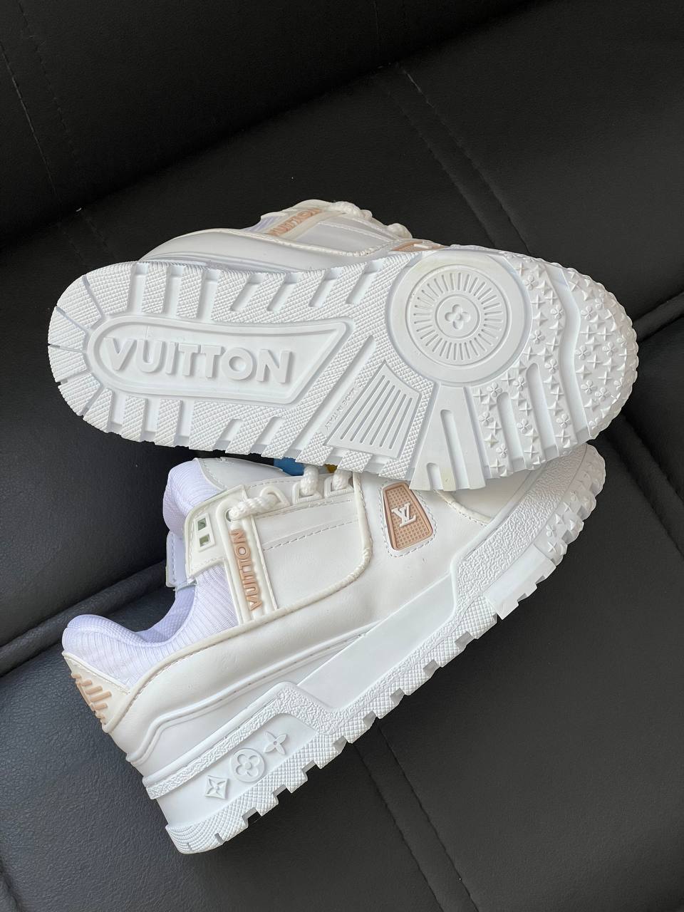 LVS - White