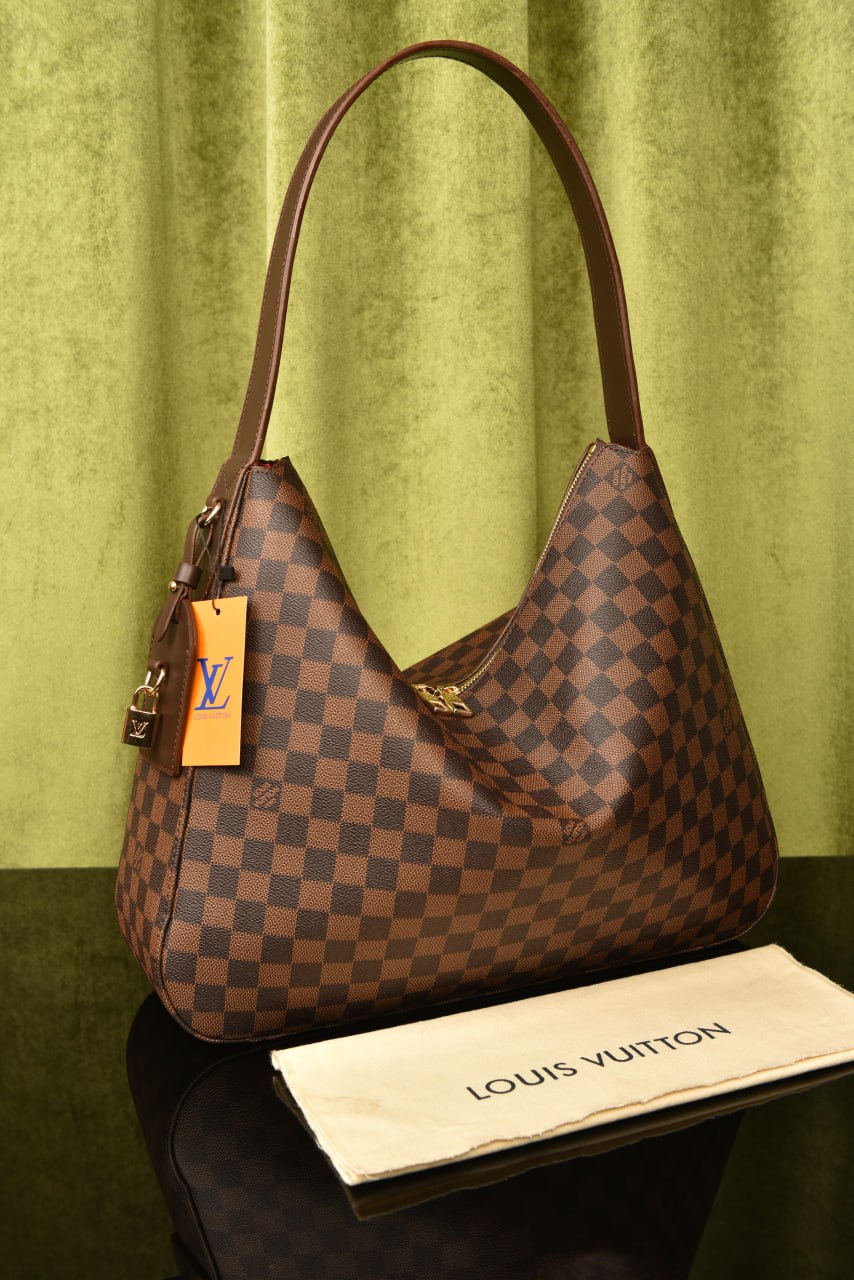 LV - Slouchy