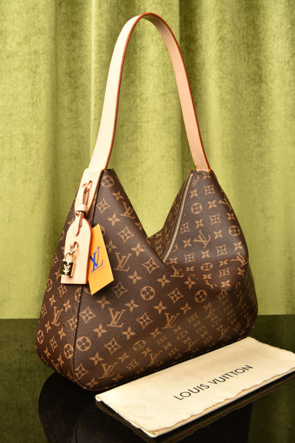 LV - Slouchy