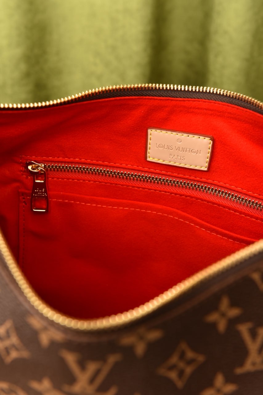 LV - Slouchy