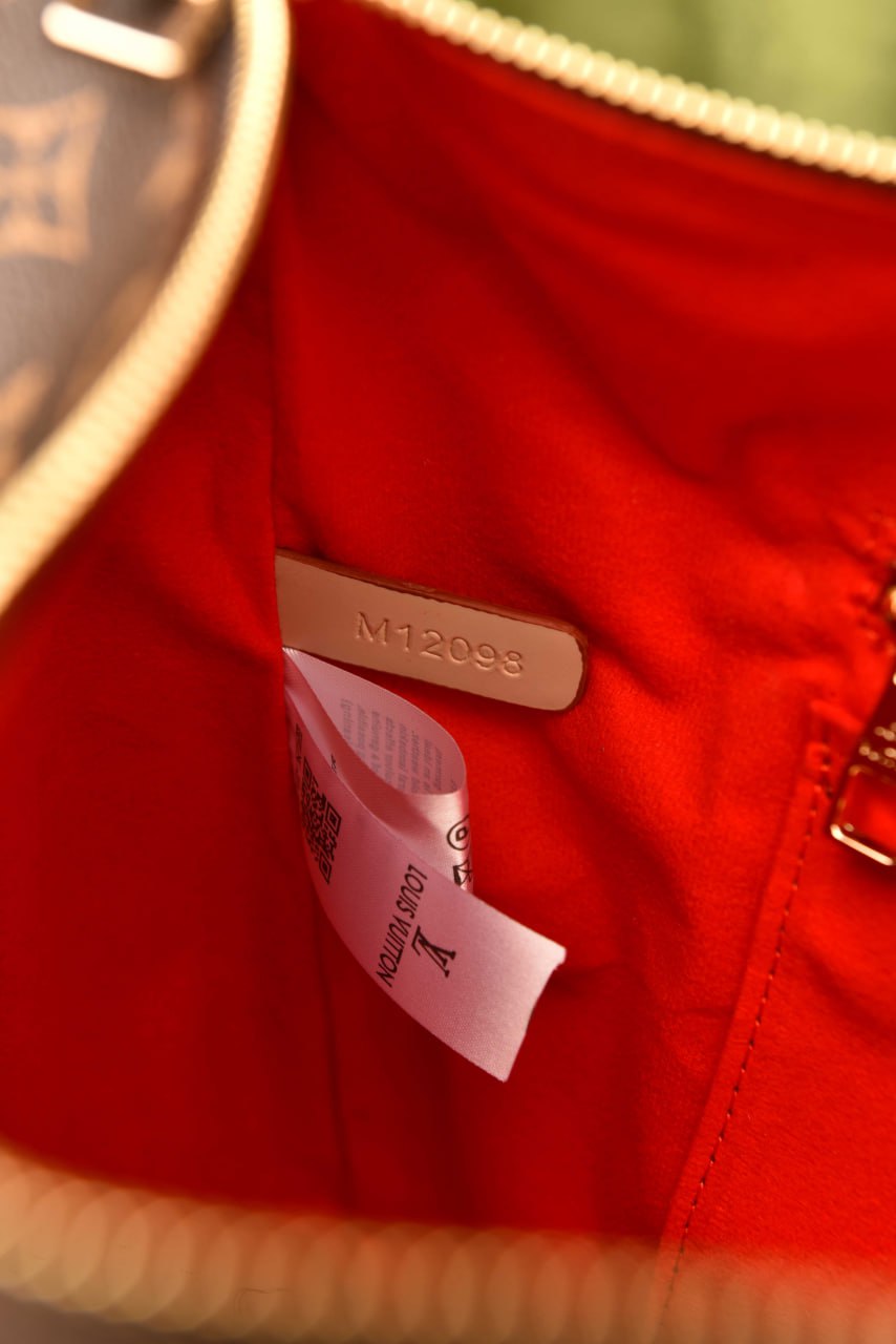 LV - Slouchy