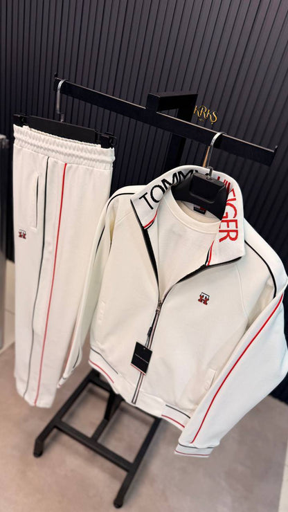 TH - Man Tracksuit