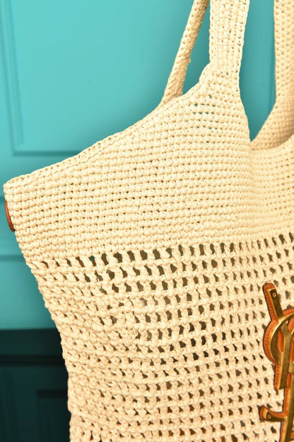 Icare in Raffia